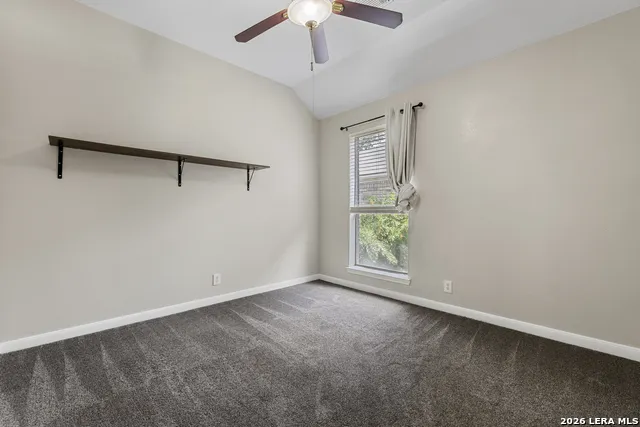 2555 Crested Heights Schertz, TX 78154