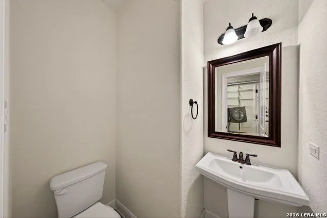 3814 CORDOBA CRK San Antonio, TX 78259