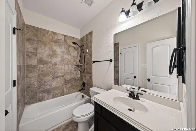 3814 CORDOBA CRK San Antonio, TX 78259