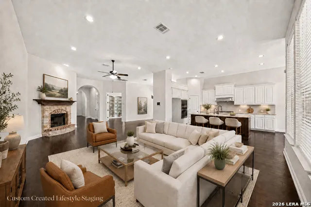 3814 CORDOBA CRK San Antonio, TX 78259