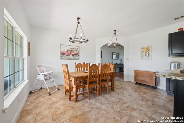 4495 Sh 16 Jourdanton, TX 78026