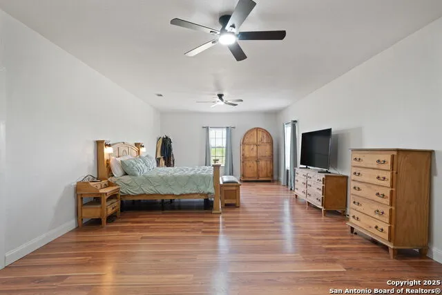 4495 Sh 16 Jourdanton, TX 78026