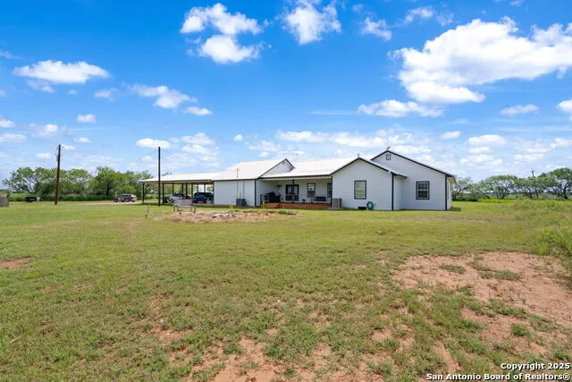 4495 Sh 16 Jourdanton, TX 78026