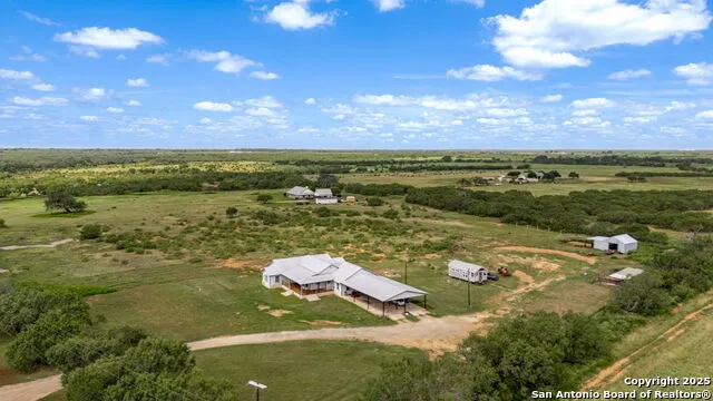 4495 Sh 16 Jourdanton, TX 78026