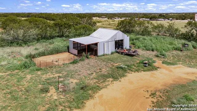 4495 Sh 16 Jourdanton, TX 78026
