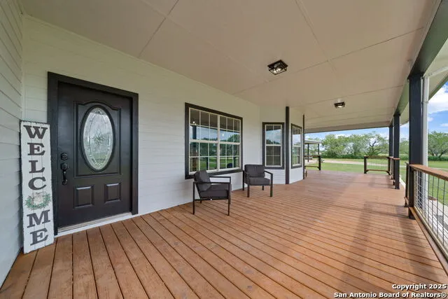 4495 Sh 16 Jourdanton, TX 78026