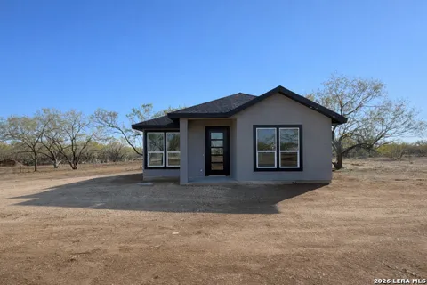 1450 Corgey Rd.