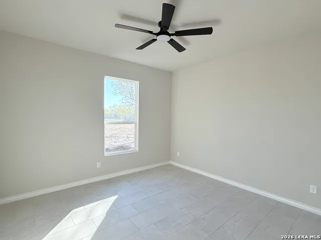 1450 Corgey Rd. Pleasanton, TX 78064