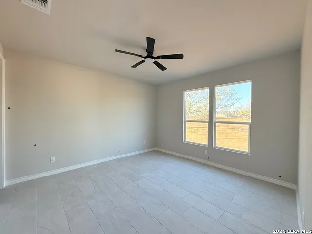 1450 Corgey Rd. Pleasanton, TX 78064