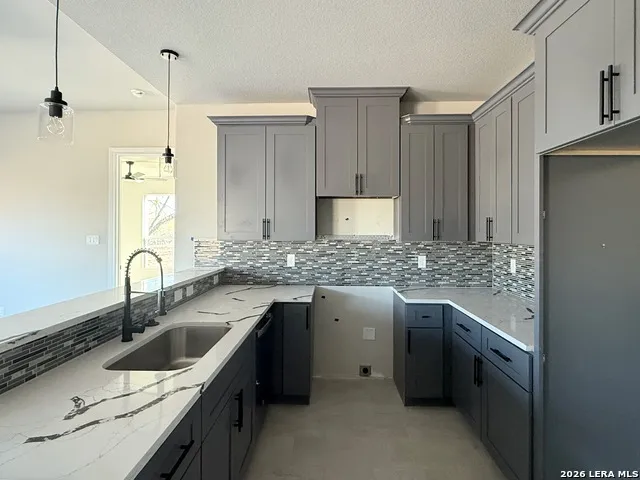 1450 Corgey Rd. Pleasanton, TX 78064