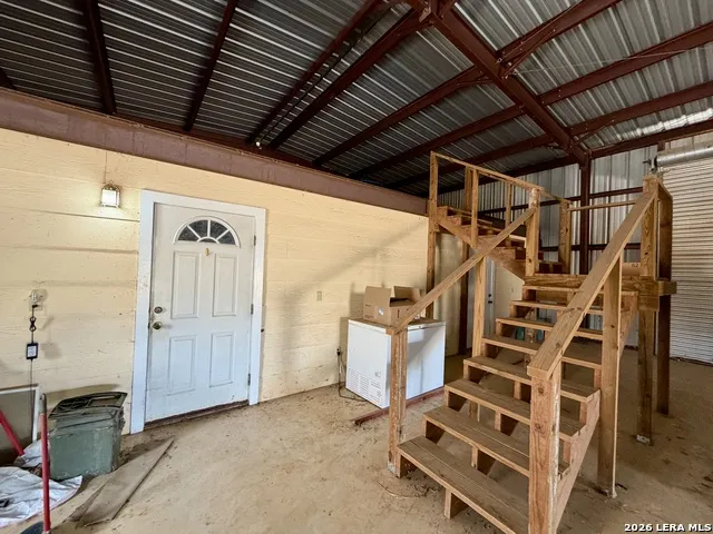 1550 County Road 300 Jourdanton, TX 78026