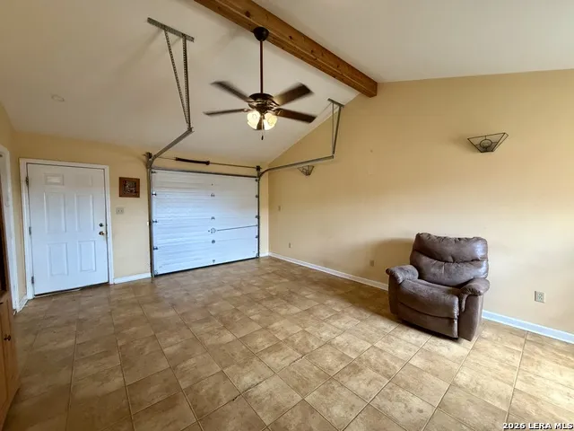 1550 County Road 300 Jourdanton, TX 78026