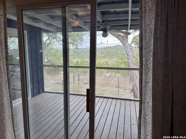 1154 Spitz Kegel View Canyon Lake, TX 78133