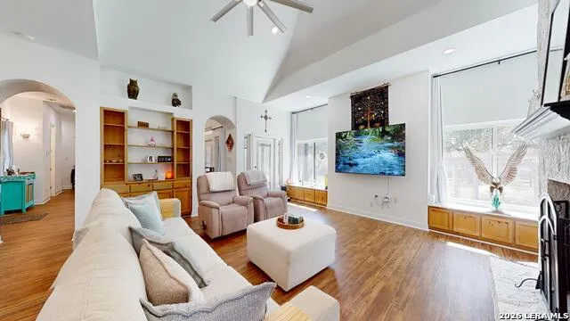 795 Persimmon Bulverde, TX 78163