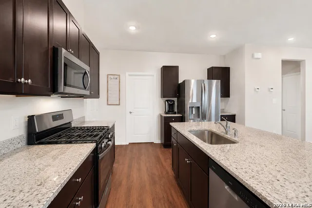 125 Legendary Trail Loop Floresville, TX 78114