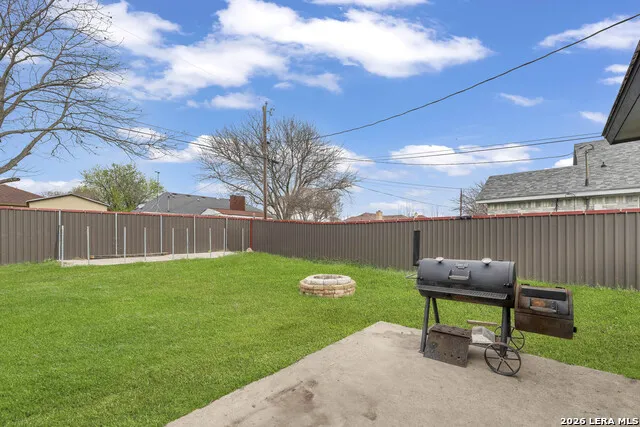 1817 Dusk Dr Killeen, TX 76543