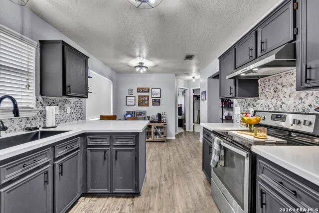 1817 Dusk Dr Killeen, TX 76543