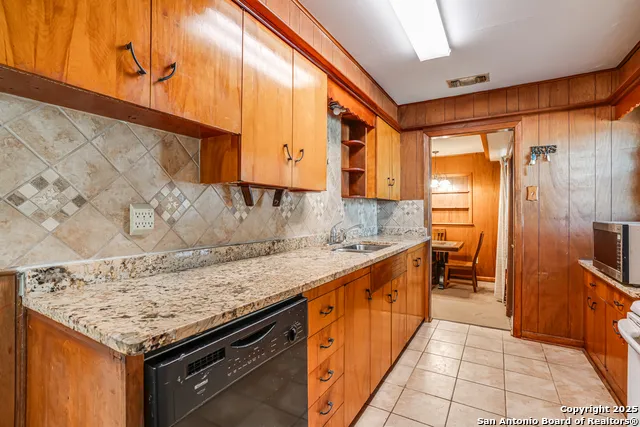 1806 Viewridge Dr San Antonio, TX 78213
