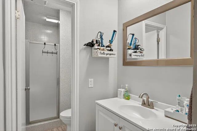 3413 Foxbriar Schertz, TX 78108
