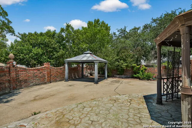 3413 Foxbriar Schertz, TX 78108