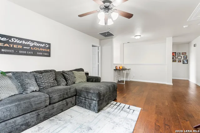 3319 ROAN VLY San Antonio, TX 78259