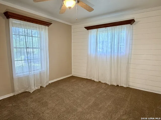 7426 MOUNTAIN OAK TRL Live Oak, TX 78233