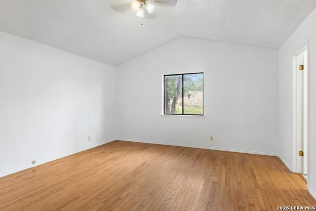 127 WHITE TAIL DR Kerrville, TX 78028