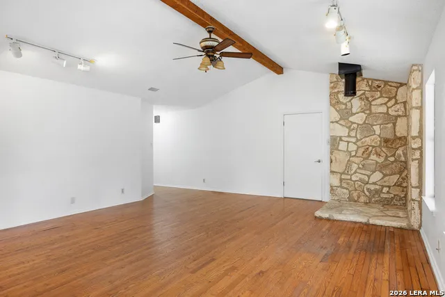 127 WHITE TAIL DR Kerrville, TX 78028