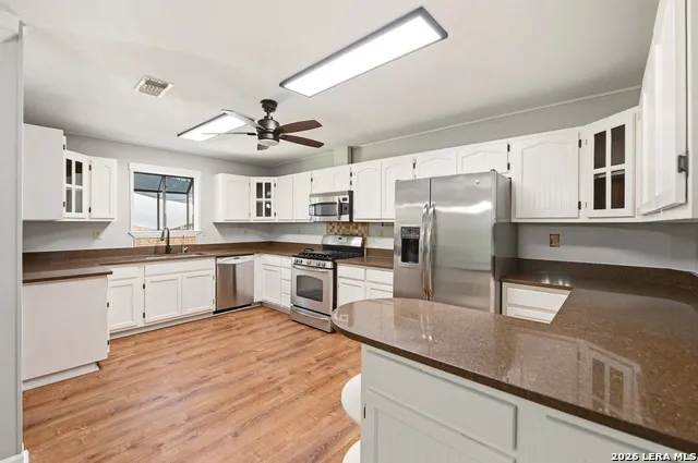15751 Medina LaCoste, TX 78039
