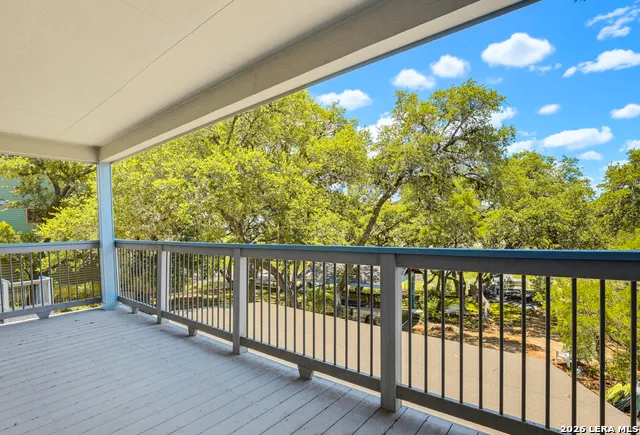 928 PEBBLE BEACH RD Lakehills, TX 78063