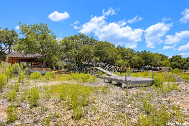 928 PEBBLE BEACH RD Lakehills, TX 78063
