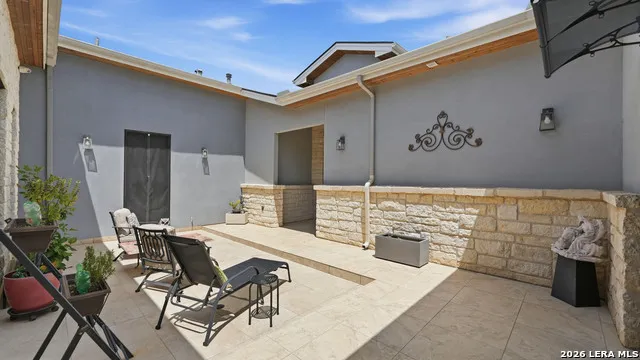 1179 TROTTER LN New Braunfels, TX 78132