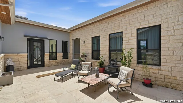 1179 TROTTER LN New Braunfels, TX 78132