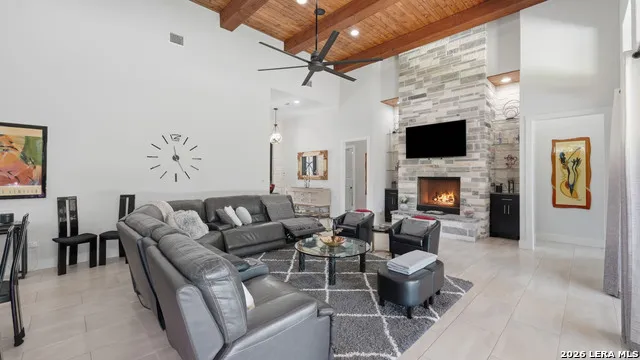 1179 TROTTER LN New Braunfels, TX 78132