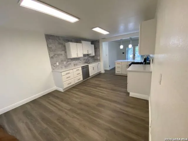 8355 TIMBER BASIN ST San Antonio, TX 78250
