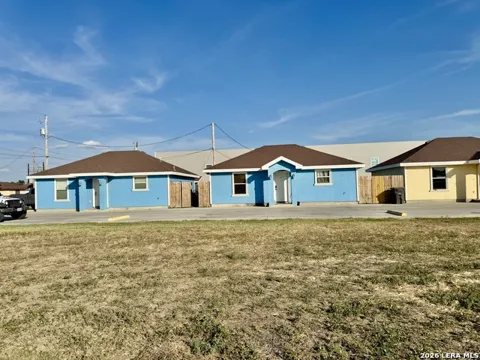 26 LOMA LINDA