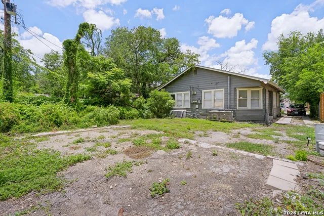 630 Bailey San Antonio, TX 78210