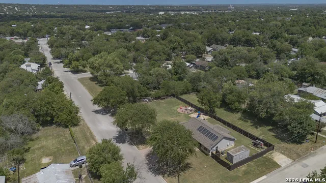 355 S Plum Ave New Braunfels, TX 78130