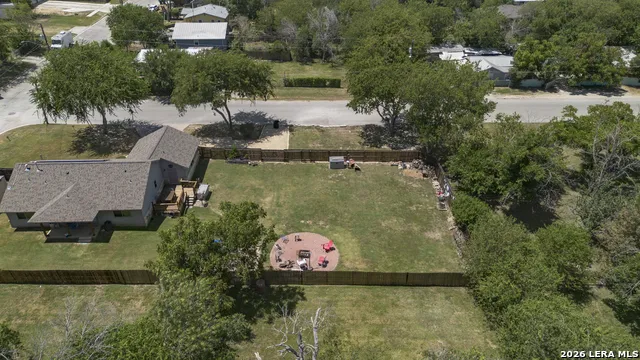 355 S Plum Ave New Braunfels, TX 78130