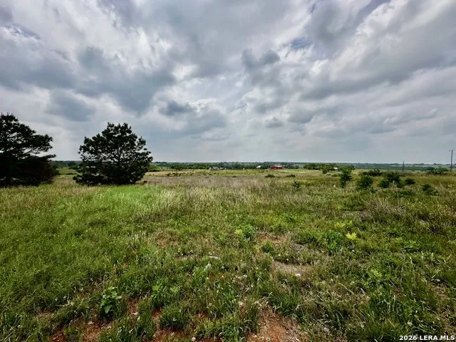 180 Santa Gertrudis Dr Sutherland Springs, TX 78161