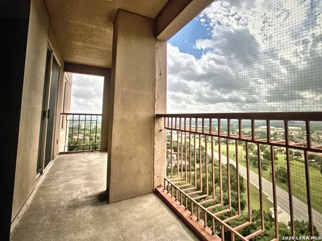 1 TOWERS PARK LN Unit 1508 San Antonio, TX 78209
