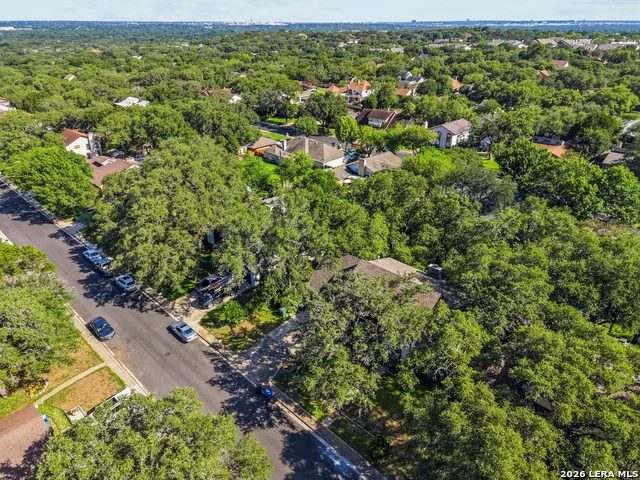 2822 Low Oak Street San Antonio, TX 78232