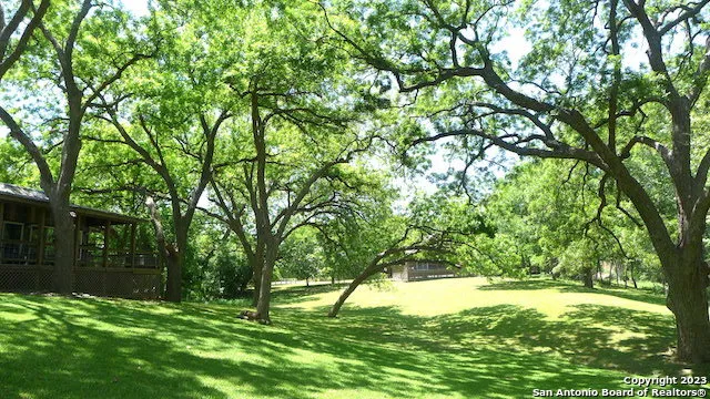 156 VERDE PARK BLVD Center Point, TX 78010