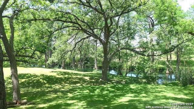 156 VERDE PARK BLVD Center Point, TX 78010