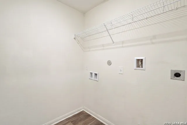 15214 HARBOR LNDG Von Ormy, TX 78073