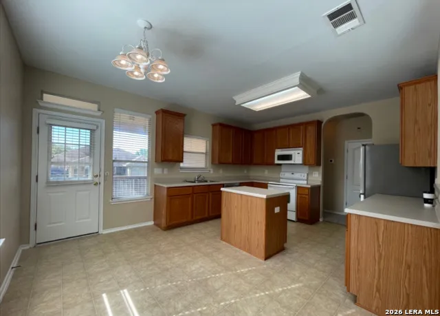 125 Falcon Crossing Cibolo, TX 78108