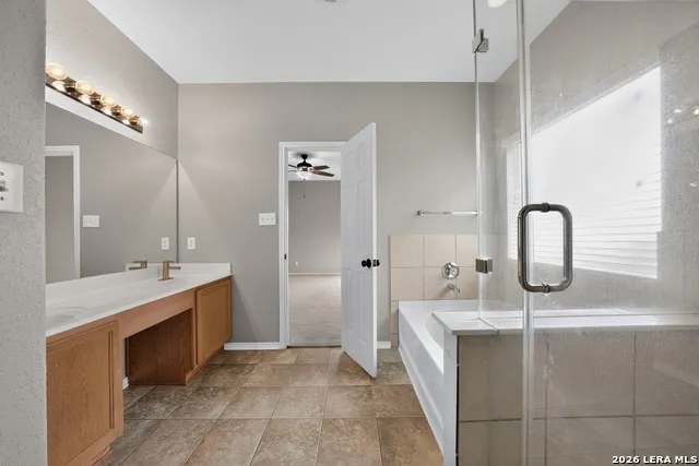 3826 Otono San Antonio, TX 78223
