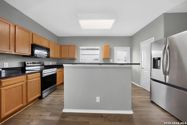 3826 Otono San Antonio, TX 78223
