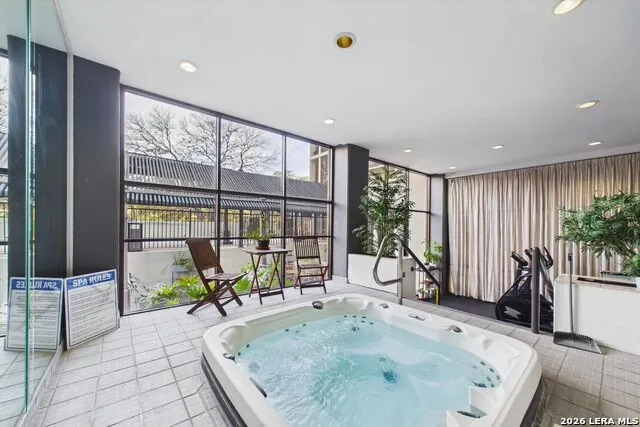 7701 Wurzbach Unit 1803 San Antonio, TX 78229