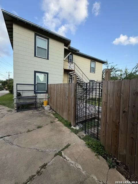 507 Exeter Rd San Antonio, TX 78209